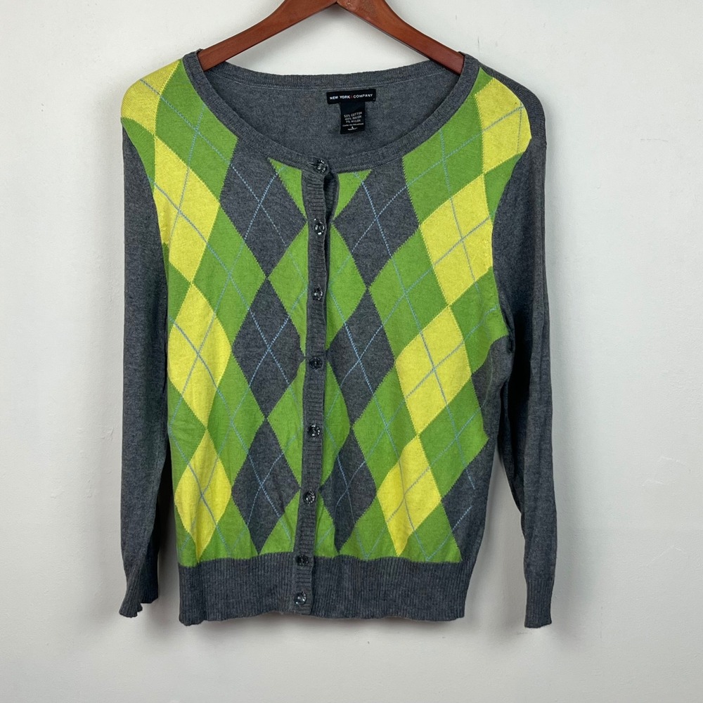 New York & Company Argyle Cardigan Sweater Large Grey Green Retro Schoolgirl